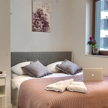 Mayad Residence Varšava Exteriér fotografie