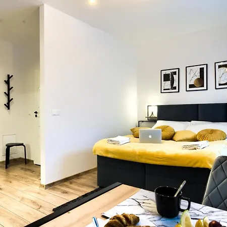 Mayad Residence Varšava Exteriér fotografie